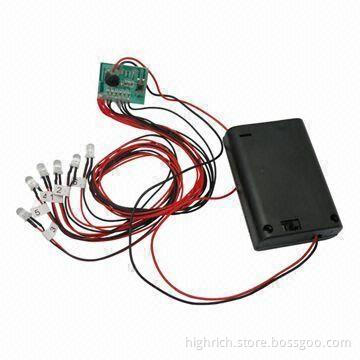 6 x 5mm White Diode LED Module with Timer, Push Button Activation and 3 x AA Battery Pack